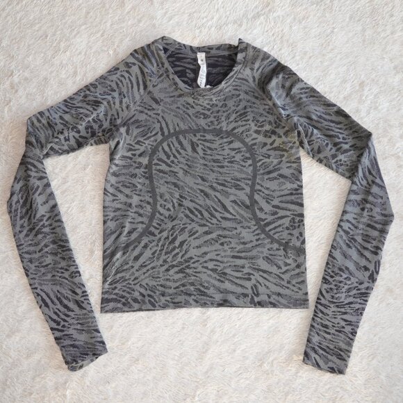 Women's 6 Lululemon Swiftly Tech Long Sleeve Shirt Primal Clash Black Gull Grey - Picture 6 of 6